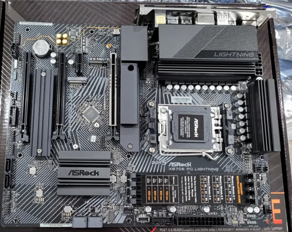 I've been waiting for four years! AMD 600 series motherboards can finally check chipset temperature